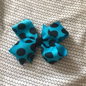 Blue polkadot bow